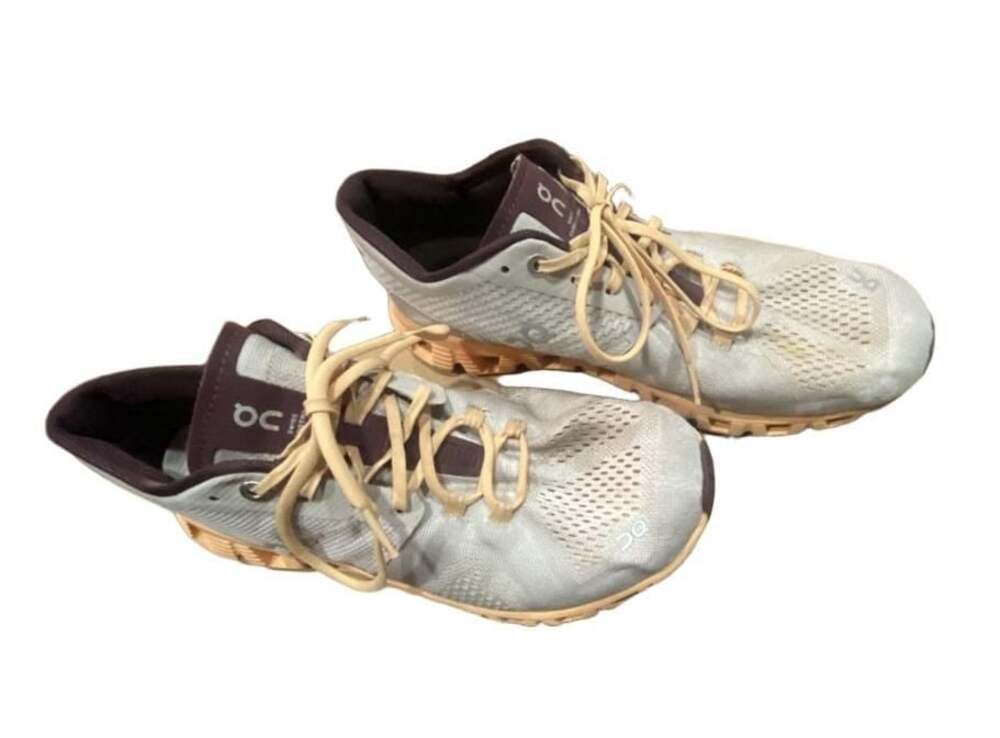 On  Cloud  running X Women's Silver Almond Peach Training Running Shoes size 9
